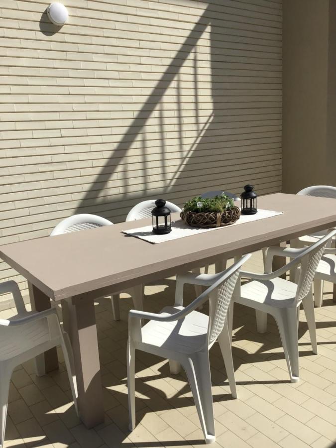 Stella Di Mare Apartman Rimini Kültér fotó